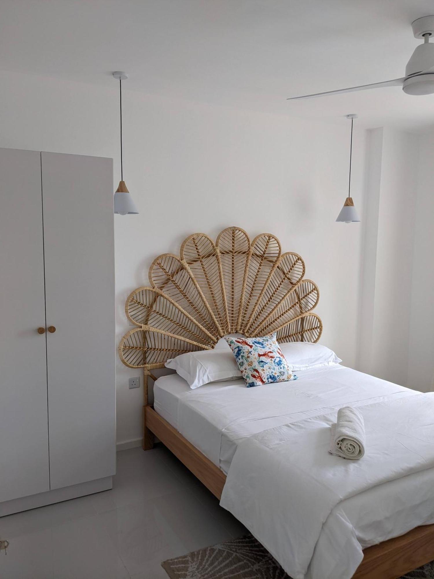 Seaview Serenity Apartment Flic en Flac Экстерьер фото