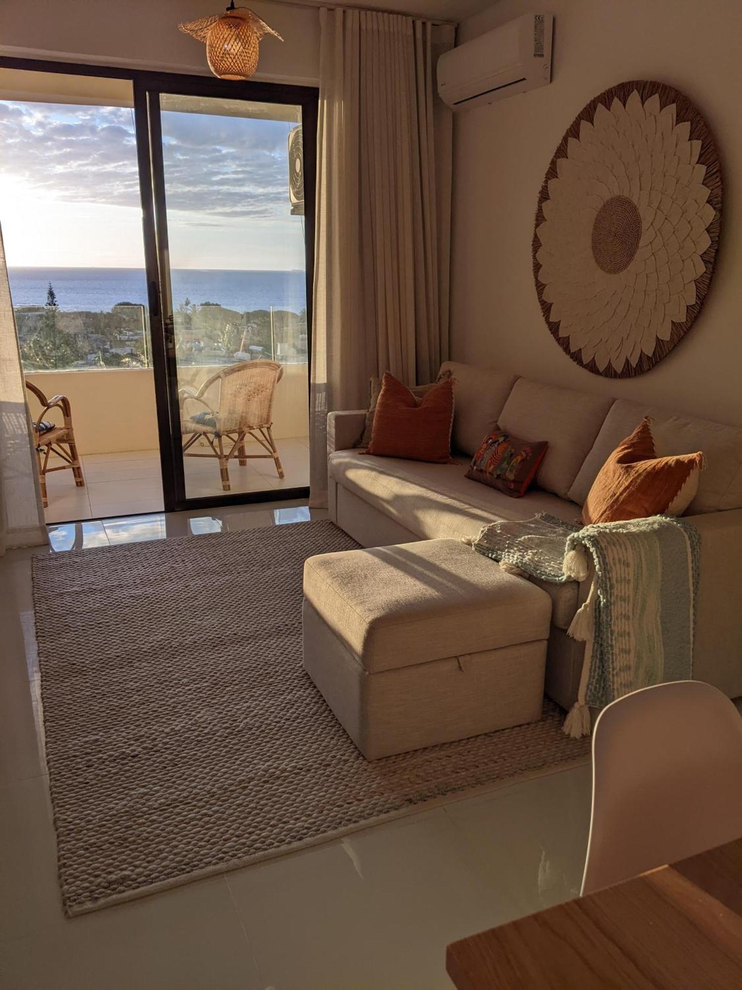 Seaview Serenity Apartment Flic en Flac Экстерьер фото